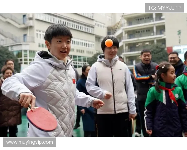 成都乒乓球队实力揭秘：乒乓球巨献背后的故事与成就